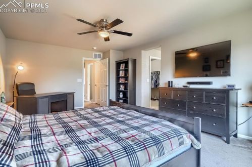 26840 Roxbury Pl, Denver CO  80016-7527 exterior