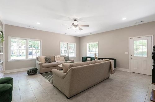 2873 Cherry Blossom Ln, Atlanta GA  30344-3915 exterior