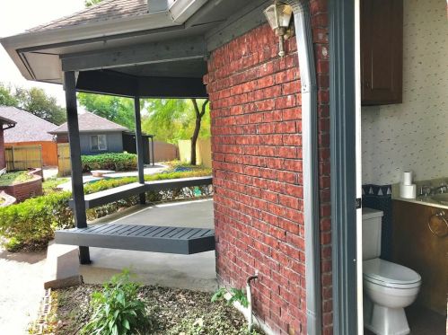 8529 Lake Country Dr, Fort Worth TX  76179-3130 exterior