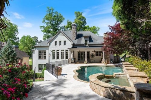 4737 Dudley Ln, Atlanta GA  30327-3306 exterior