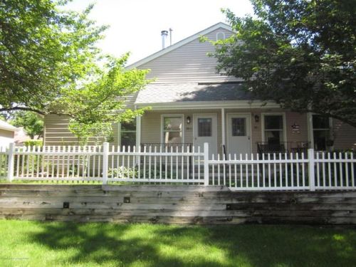 38 Poplar Ct, Brielle, NJ 08730-1345