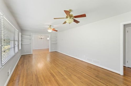 2021 Fairway Cir, Atlanta GA  30319-3824 exterior