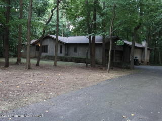 844 Church Ln, Middletown, NJ 07748-2929