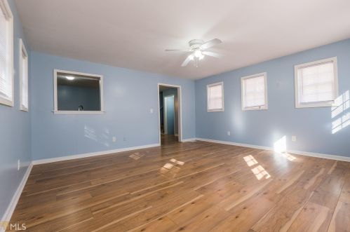 5205 Flemish Ct, Atlanta GA  30349-5210 exterior