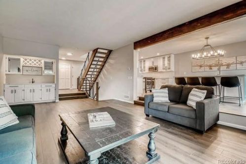 14380 Hampden Ave, Denver CO  80014-3995 exterior