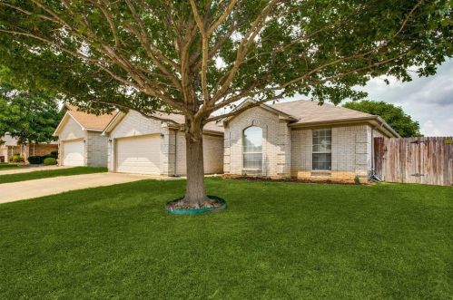3968 Miami Springs Dr, Fort Worth, TX 76123-1463