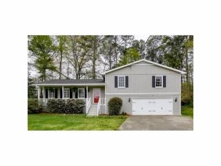 2736 Deerwood Trl, Marietta, GA 30062-4627