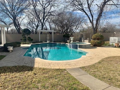 605 Main St, Nocona TX 76255-1509 exterior