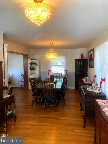 2890 Spg Lk Dr, Davidsonville MD 21035-1230 exterior