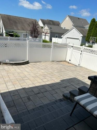 145 Heritage St, Trenton NJ 08691-4100 exterior