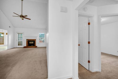 5892 Grn Mdw Way, Rex GA 30273-1163 exterior