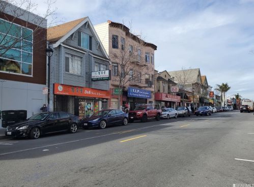 447 Girard St, San Francisco CA 94134-2109 exterior