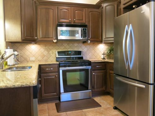 2505 Fountain Cv, Carrollton TX  75006-4660 exterior