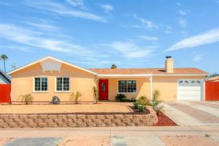 9428 Pike Rd, Santee, CA 92071-2518