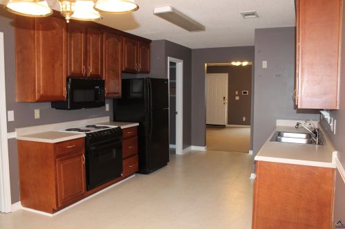 401 Norman Ln, Warner Robins GA  31093-1378 exterior
