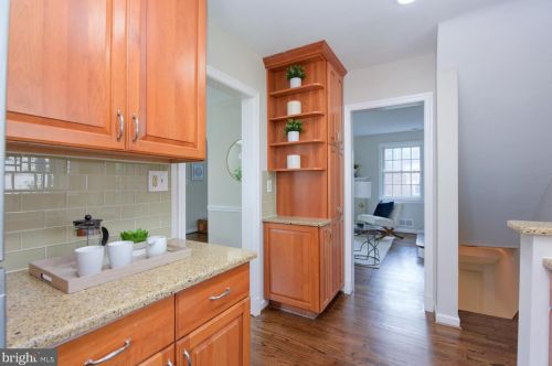 221 Baden St, Silver Spring MD 20901-4839 exterior