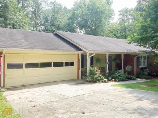 595 Greenview Ave, Conyers, GA 30094-2686