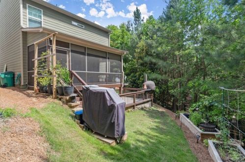 177 Village Trl, Holly Springs, GA 30188-4798