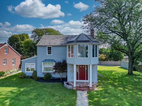 419 Berks St, Allentown, PA 18104-6645