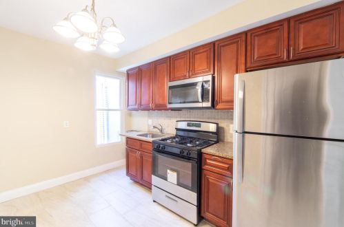 1649 Hunting Park Ave, Philadelphia PA 19140-2826 exterior