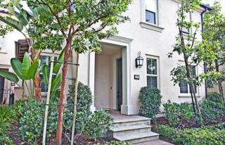 25 Peony, Irvine CA  92618-1508 exterior