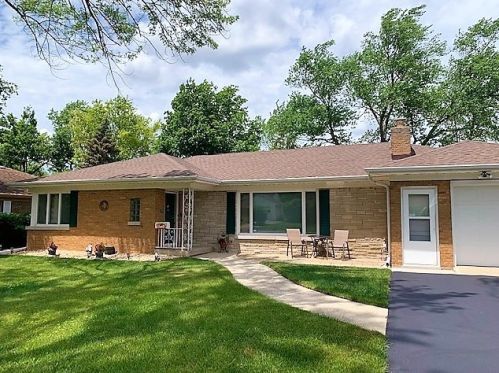 1221 Mayfield Ave, Joliet, IL 60435-5851