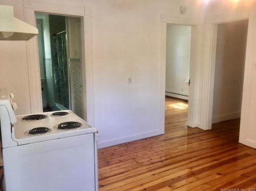 112 Hillside Ave, Huntington CT  06484-4165 exterior
