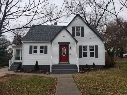 328 Spring St, Perryville, MO 63775-2640