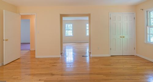 41 Springhill Rd, Dover NJ  07869-4323 exterior
