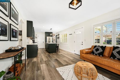 4163 Pickwick Dr, Concord CA  94521-2735 exterior