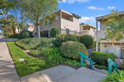 3431 Capalina Rd, San Marcos, CA 92069-1240