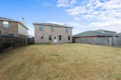 960 Stone Chapel Way, Fort Worth TX  76179-7304 exterior