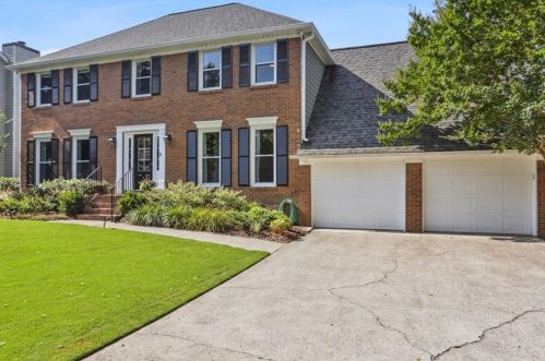 1672 Pinefield Way, Marietta, GA 30066-1253