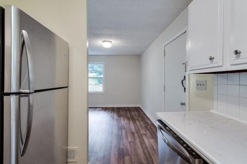 1902 Hickory Rd, Atlanta GA  30341-3230 exterior