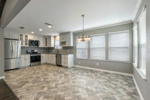 1321 Royster Rd, Fort Worth TX  76134-3701 exterior