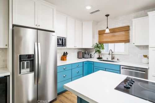3980 Ramona Dr, Riverside CA  92506-1156 exterior