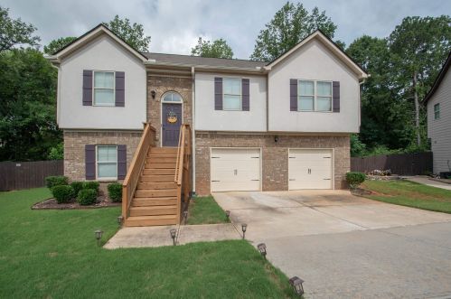 10848 Big Sky Dr, Hampton, GA 30228-2379