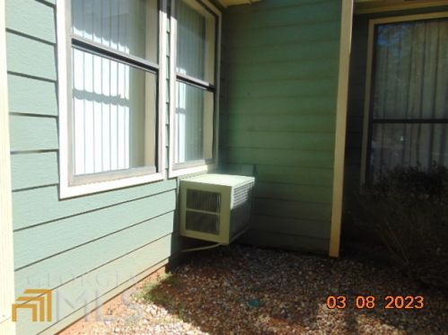 531 Knollwood Dr, Stockbridge, GA 30281-2017