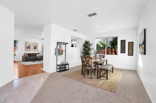 6516 Cowboy Way, Citrus Heights, CA 95621-3325
