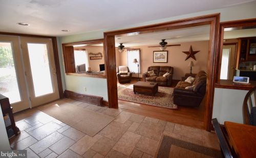 701 Rutt Rd, Bangor PA 18013-9602 exterior