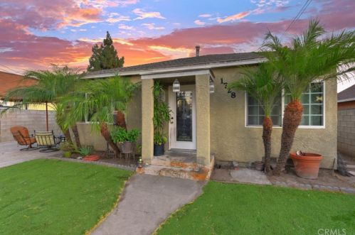 1728 Pine St, Santa Ana, CA 92703-4426
