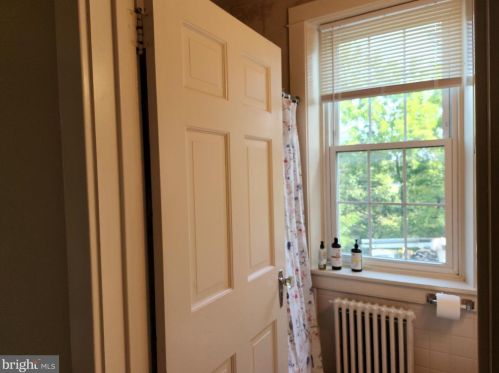 750 Summit Dr, Lancaster PA  17601-1152 exterior