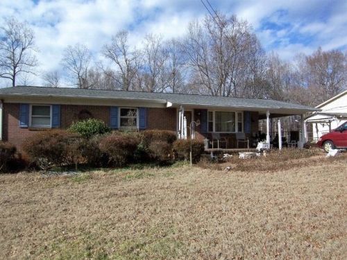2008 Barker Blvd, Shelby, NC 28152-7662