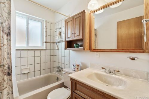 11171 60th Ave, Arvada CO  80004-4666 exterior