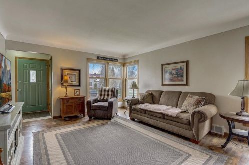 1729 5th St, Saint Paul MN  55112-6547 exterior