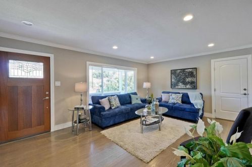1116 Gaillardia Way, Palo Alto, CA 94303-2513