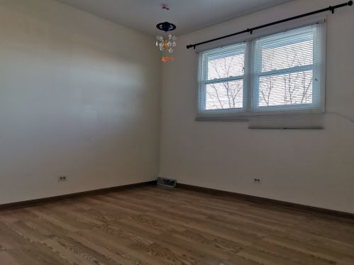 865 Boone Dr, Carol Stream IL  60188-9304 exterior