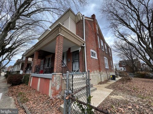 551 Gilham St, Philadelphia PA  19111-5230 exterior