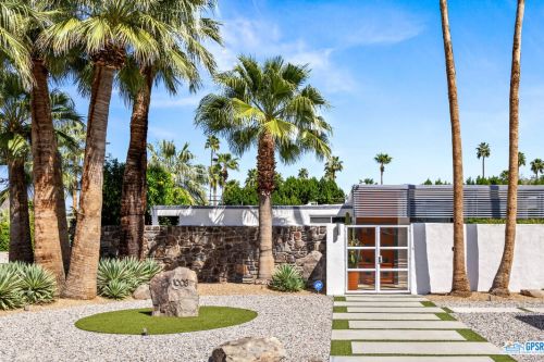 1008 Apache Rd, Palm Springs, CA 92264-9241
