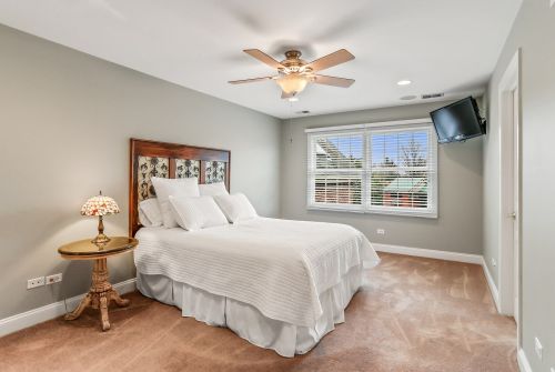 12924 Archer Ave, Lemont IL  60439-4705 exterior